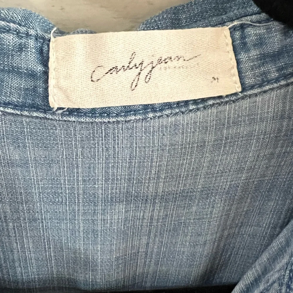 Carly Jean Los Angeles Tunic - Picture 3 of 6